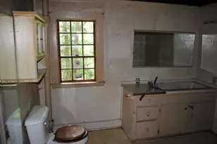 343 Sunset Rd, Sanford, ME 04083 - Photo 11