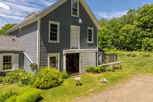129 Miller St, Belfast, ME 04915 - Photo 29