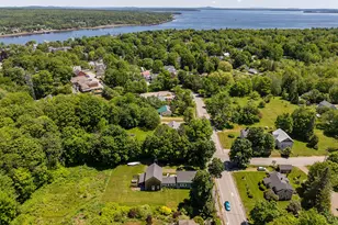 129 Miller St, Belfast, ME 04915 - Photo 33