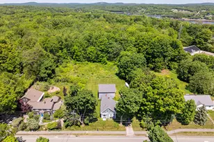 129 Miller St, Belfast, ME 04915 - Photo 5