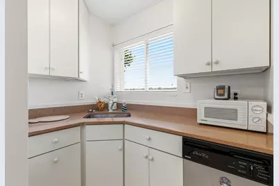 18 Ocean Street #141, South Portland, ME 04106 - Photo 17