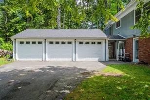 17 Apple Tree Ln, Manchester, ME 04351 - Photo 3