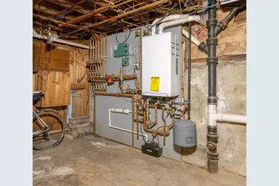 76 Edwards Street, Portland, ME 04102 - Photo 37