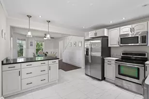 44 Myrtle Ave, South Portland, ME 04106 - Photo 17