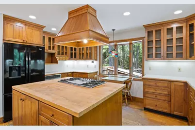 358 Pine Hill Road, Berwick, ME 03901 - Photo 5