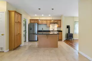 270 Elm St, South Portland, ME 04106 - Photo 9
