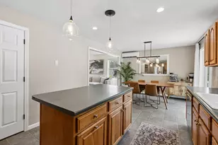 19 Bradford Dr, Gorham, ME 04038 - Photo 9