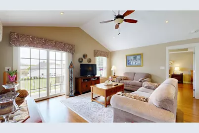 7 Cortland Way, Lewiston, ME 04240 - Photo 5
