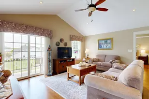 7 Cortland Wy, Lewiston, ME 04240 - Photo 5
