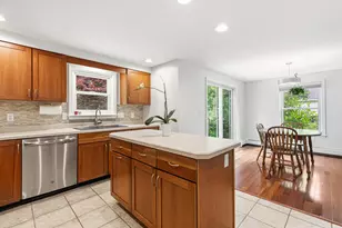 105 Gateway Commons Dr, Gorham, ME 04038 - Photo 3