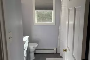 17 Curtis Rd, Freeport, ME 04032 - Photo 9