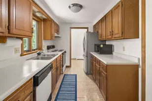 26 Plover Cir, Ogunquit, ME 03907 - Photo 9