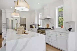 90 Running Hill Rd, Scarborough, ME 04074 - Photo 5