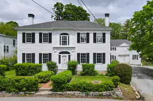 33 Main St, Thomaston, ME 04861 - Photo 1