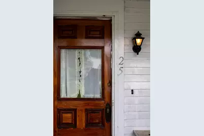 25 Pleasant Street, Vinalhaven, ME 04863 - Photo 29