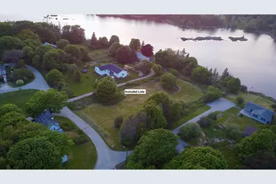 25 Pleasant Street, Vinalhaven, ME 04863 - Photo 3