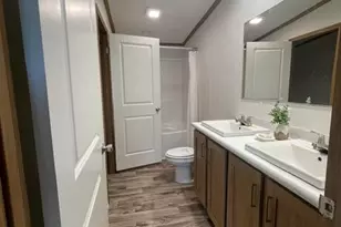 14 Lincoln Ln, Livermore Falls, ME 04254 - Photo 7