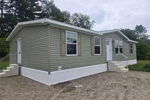 14 Lincoln Ln, Livermore Falls, ME 04254 - Photo 1