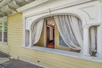 21 Laurel Avenue, Auburn, ME 04210 - Photo 5