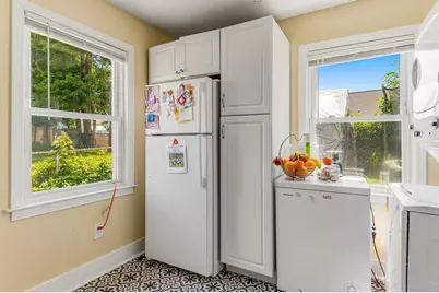 10-12 Dismukes Street, Kittery, ME 03904 - Photo 9