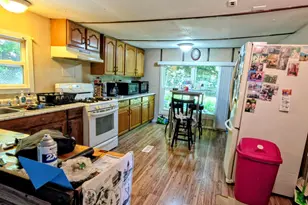 7 Whitman St, Mexico, ME 04257 - Photo 13