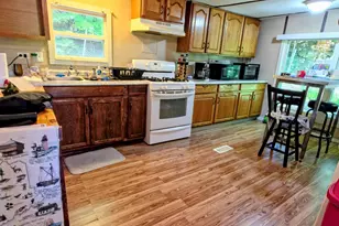 7 Whitman St, Mexico, ME 04257 - Photo 11