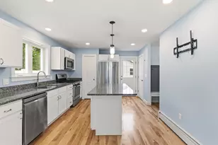 42 Admiral Harry Rich Dr, Brunswick, ME 04011 - Photo 7
