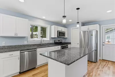 42 Admiral Harry Rich Drive, Brunswick, ME 04011 - Photo 5