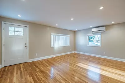 874 Sanford Road, Wells, ME 04090 - Photo 5