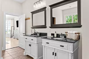 25 Browns Ave, Sedgwick, ME 04676 - Photo 19
