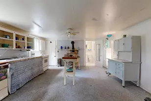 10 Picnic Hill Rd, Albany, ME 04217 - Photo 13