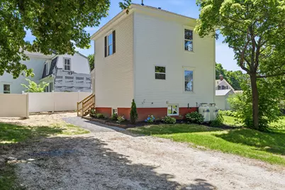 19 Booker Street, Lisbon, ME 04252 - Photo 3