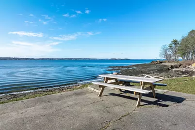 119 West Shore Drive, Portland, ME 04109 - Photo 7