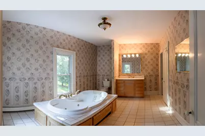 26 Mitchell Street, Mechanic Falls, ME 04256 - Photo 21
