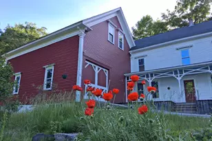 26 Mitchell St, Mechanic Falls, ME 04256 - Photo 3