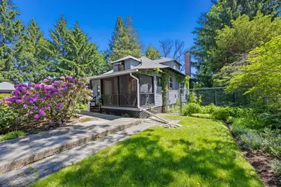 52 Whipple Road, Kittery, ME 03904 - Photo 7