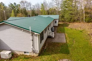 22 Castaway Dr, Orland, ME 04472 - Photo 5
