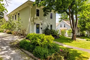 5 Pearl St, Camden, ME 04843 - Photo 1