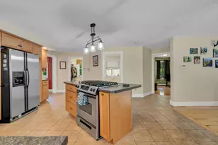 207 N Auburn Rd, Auburn, ME 04210 - Photo 7