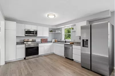 167 Rowe Avenue, Portland, ME 04102 - Photo 5