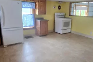 380 Oak St, Sanford, ME 04073 - Photo 29