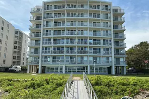 221 E Grand Ave, Old Orchard Beach, ME 04064 - Photo 1