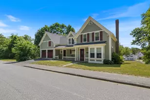 24 High St, Livermore Falls, ME 04254 - Photo 5