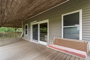 21 Burns Dr, Clinton, ME 04927 - Photo 11
