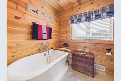 35 Benn Street, Houlton, ME 04730 - Photo 39