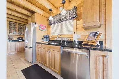 35 Benn Street, Houlton, ME 04730 - Photo 11