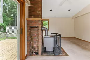 16 Woodland Ave, Lisbon, ME 04252 - Photo 29