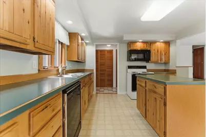 16 Woodland Avenue, Lisbon, ME 04252 - Photo 7