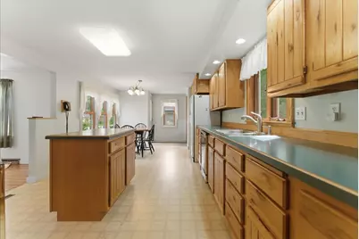 16 Woodland Avenue, Lisbon, ME 04252 - Photo 9