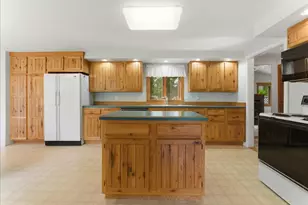 16 Woodland Ave, Lisbon, ME 04252 - Photo 5